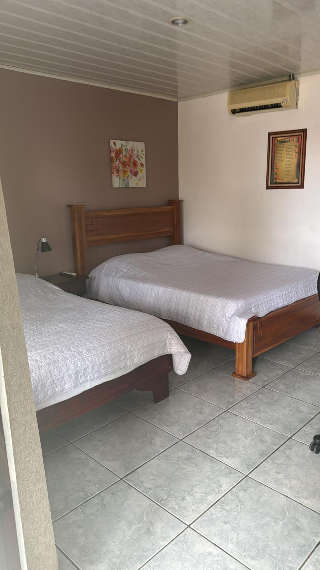 Hotel Vale'S Chiles  Eksteriør bilde